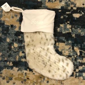 Snow Leopard Stocking “Tanya”